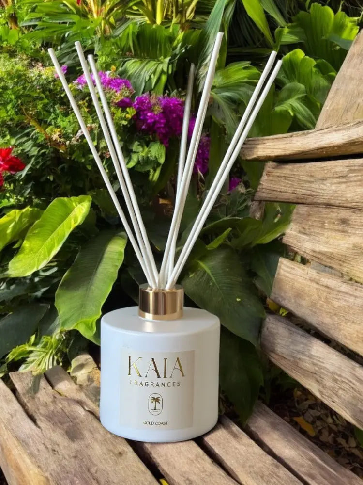 Tropical Reed Diffuser White Reed Diffuser - Tropical Bloom - Enjoy the Freshness | KAIA ...